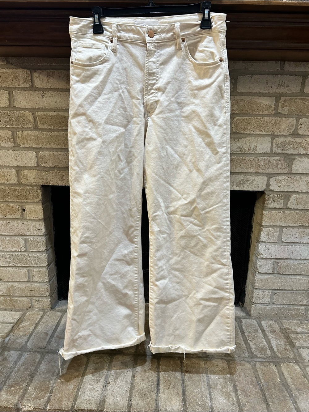 Dear John Casual High-Rise Wide Leg Jeans in Off-White EUC